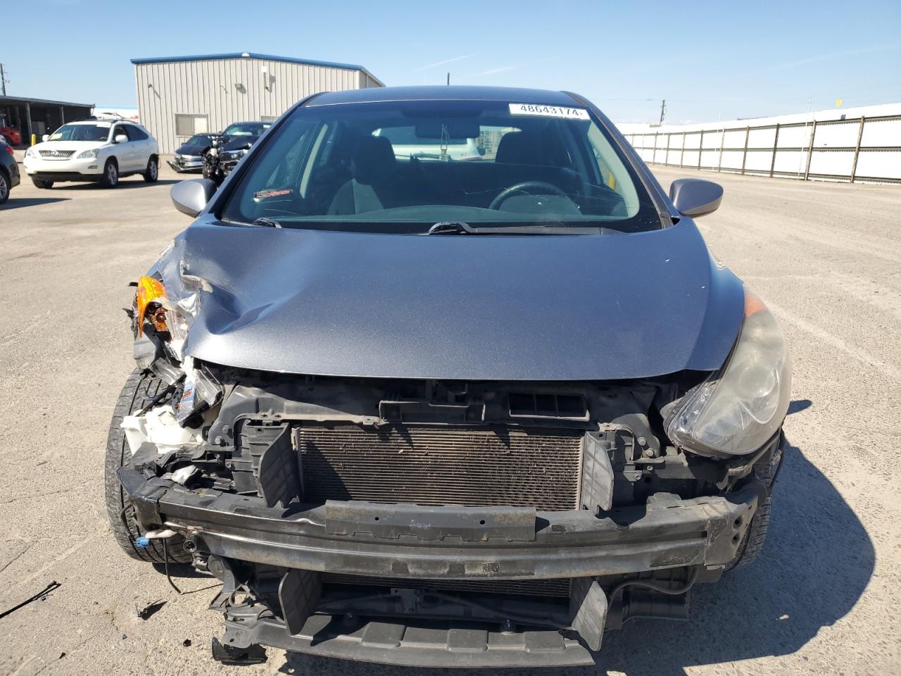 Photo 4 VIN: KMHD35LH7GU294731 - HYUNDAI ELANTRA 