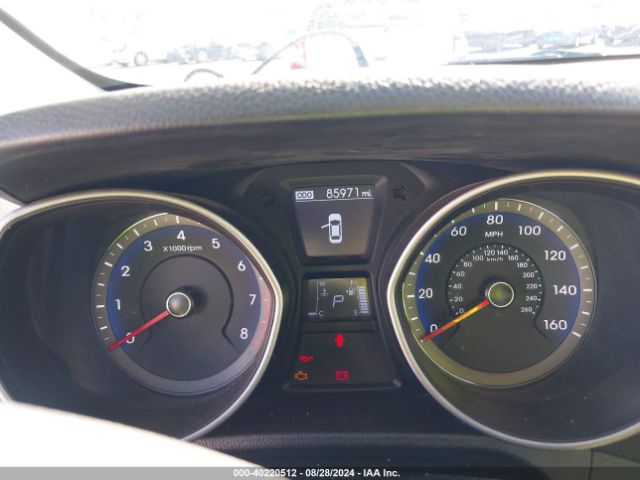 Photo 6 VIN: KMHD35LH7GU322687 - HYUNDAI ELANTRA 