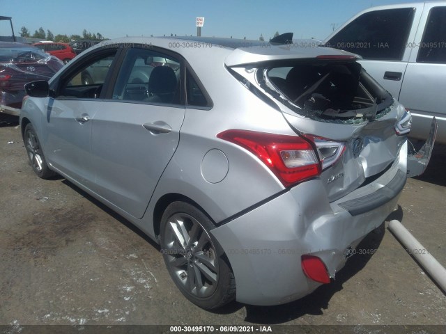 Photo 2 VIN: KMHD35LH7GU338744 - HYUNDAI ELANTRA GT 