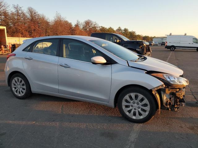 Photo 3 VIN: KMHD35LH7HU376539 - HYUNDAI ELANTRA GT 