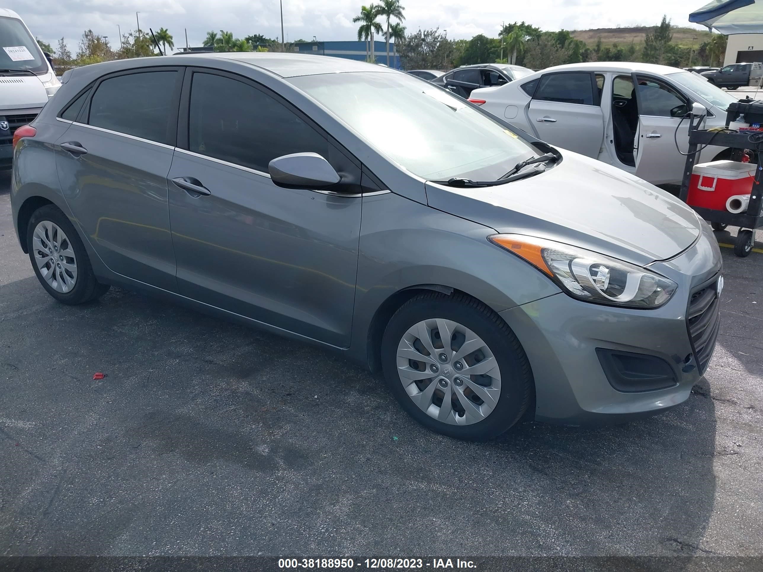 Photo 0 VIN: KMHD35LH7HU378209 - HYUNDAI ELANTRA 