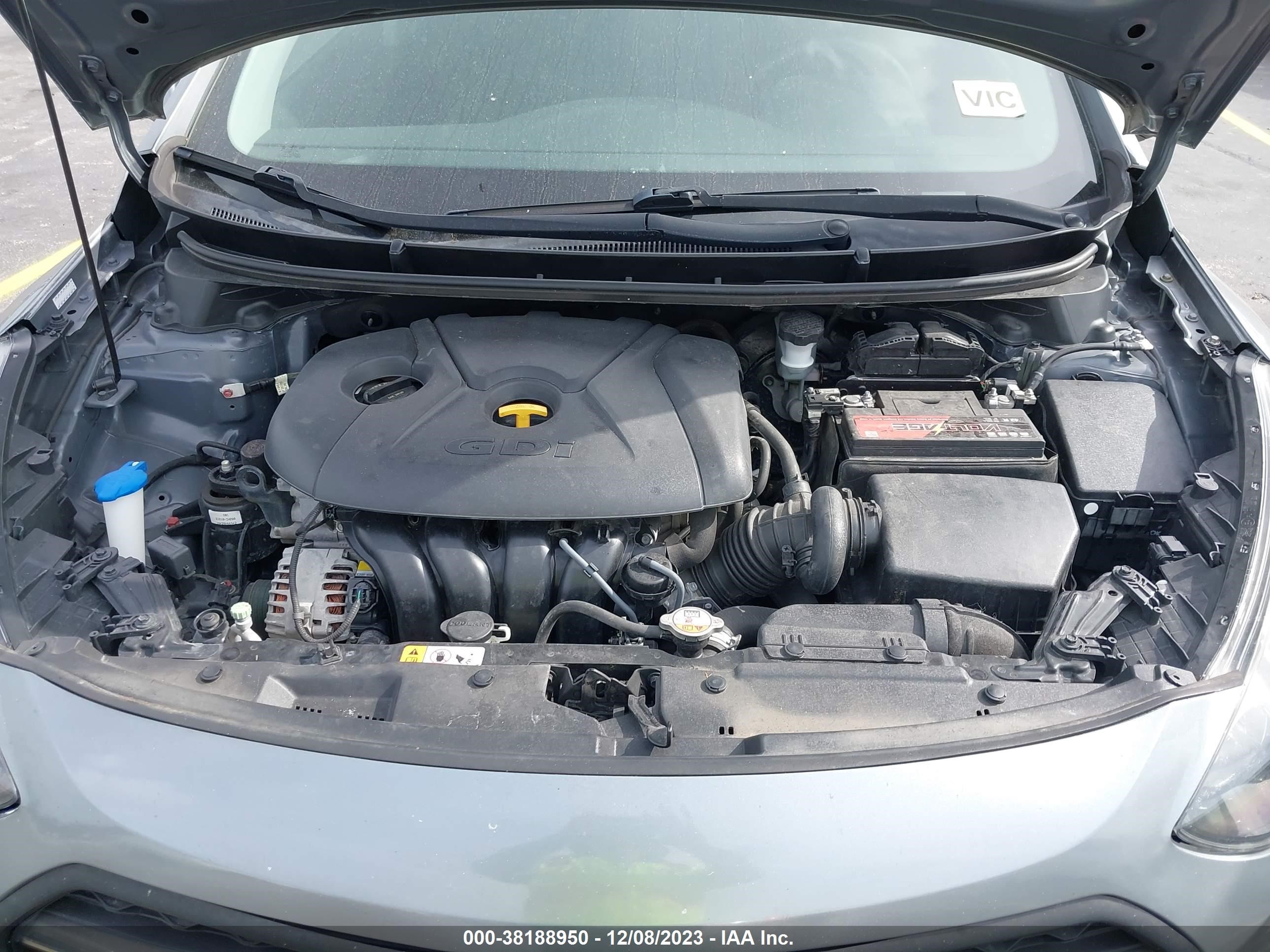 Photo 9 VIN: KMHD35LH7HU378209 - HYUNDAI ELANTRA 