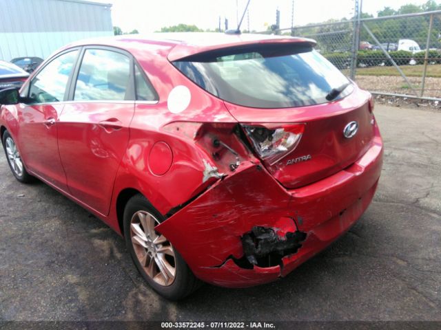 Photo 5 VIN: KMHD35LH8FU239946 - HYUNDAI ELANTRA GT 