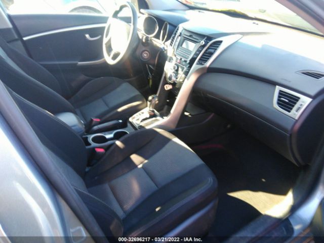 Photo 4 VIN: KMHD35LH8GU270955 - HYUNDAI ELANTRA GT 