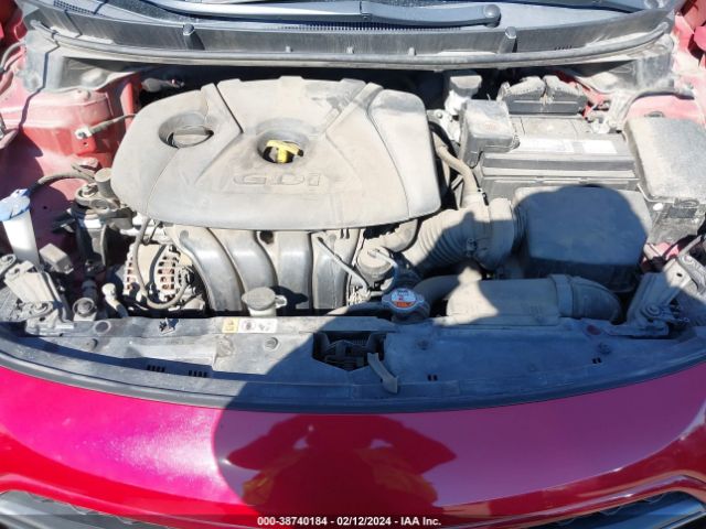 Photo 9 VIN: KMHD35LH8GU273791 - HYUNDAI ELANTRA GT 