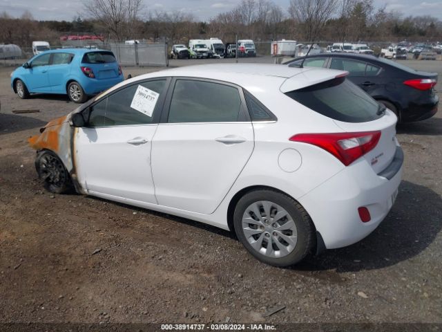 Photo 2 VIN: KMHD35LH8GU283821 - HYUNDAI ELANTRA GT 