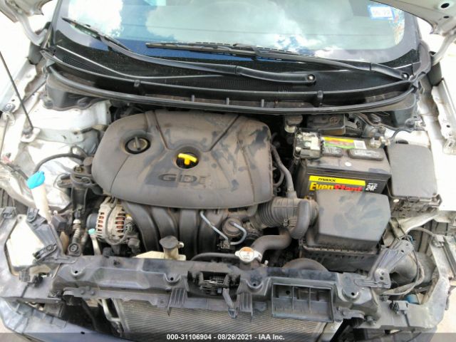 Photo 9 VIN: KMHD35LH8GU286184 - HYUNDAI ELANTRA GT 