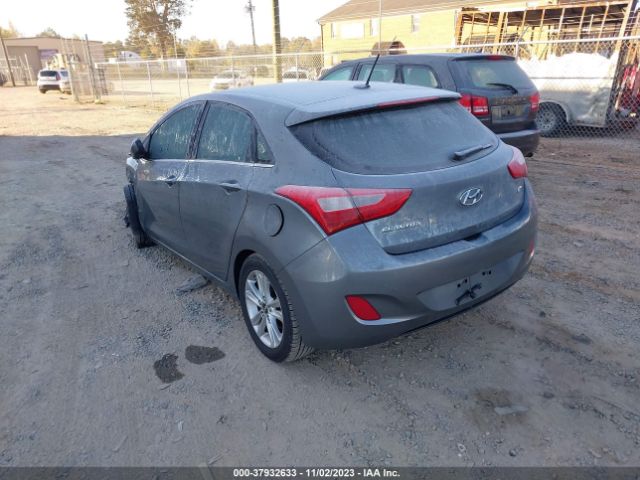 Photo 2 VIN: KMHD35LH8GU299050 - HYUNDAI ELANTRA GT 