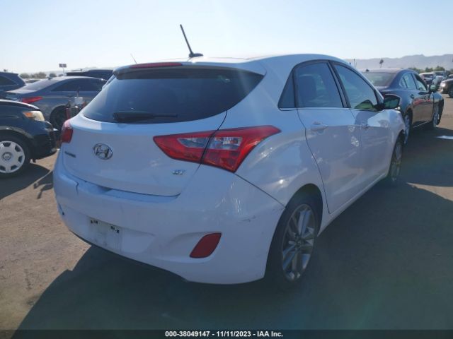 Photo 3 VIN: KMHD35LH8HU353982 - HYUNDAI ELANTRA GT 