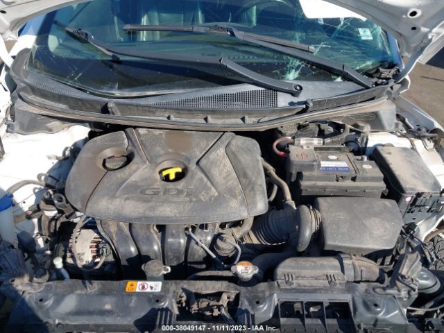 Photo 9 VIN: KMHD35LH8HU353982 - HYUNDAI ELANTRA GT 