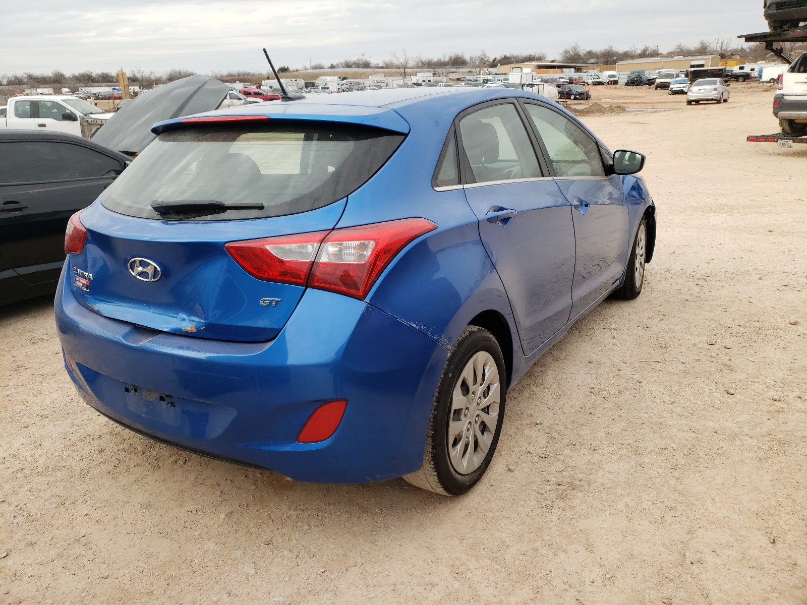 Photo 3 VIN: KMHD35LH8HU373651 - HYUNDAI ELANTRA GT 