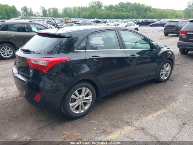 Photo 3 VIN: KMHD35LH9EU207974 - HYUNDAI ELANTRA GT 