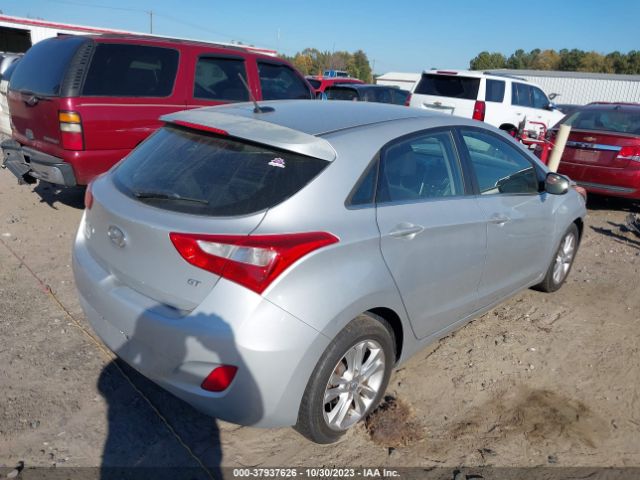 Photo 3 VIN: KMHD35LH9EU218344 - HYUNDAI ELANTRA GT 