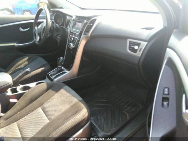 Photo 4 VIN: KMHD35LH9FU236005 - HYUNDAI ELANTRA GT 