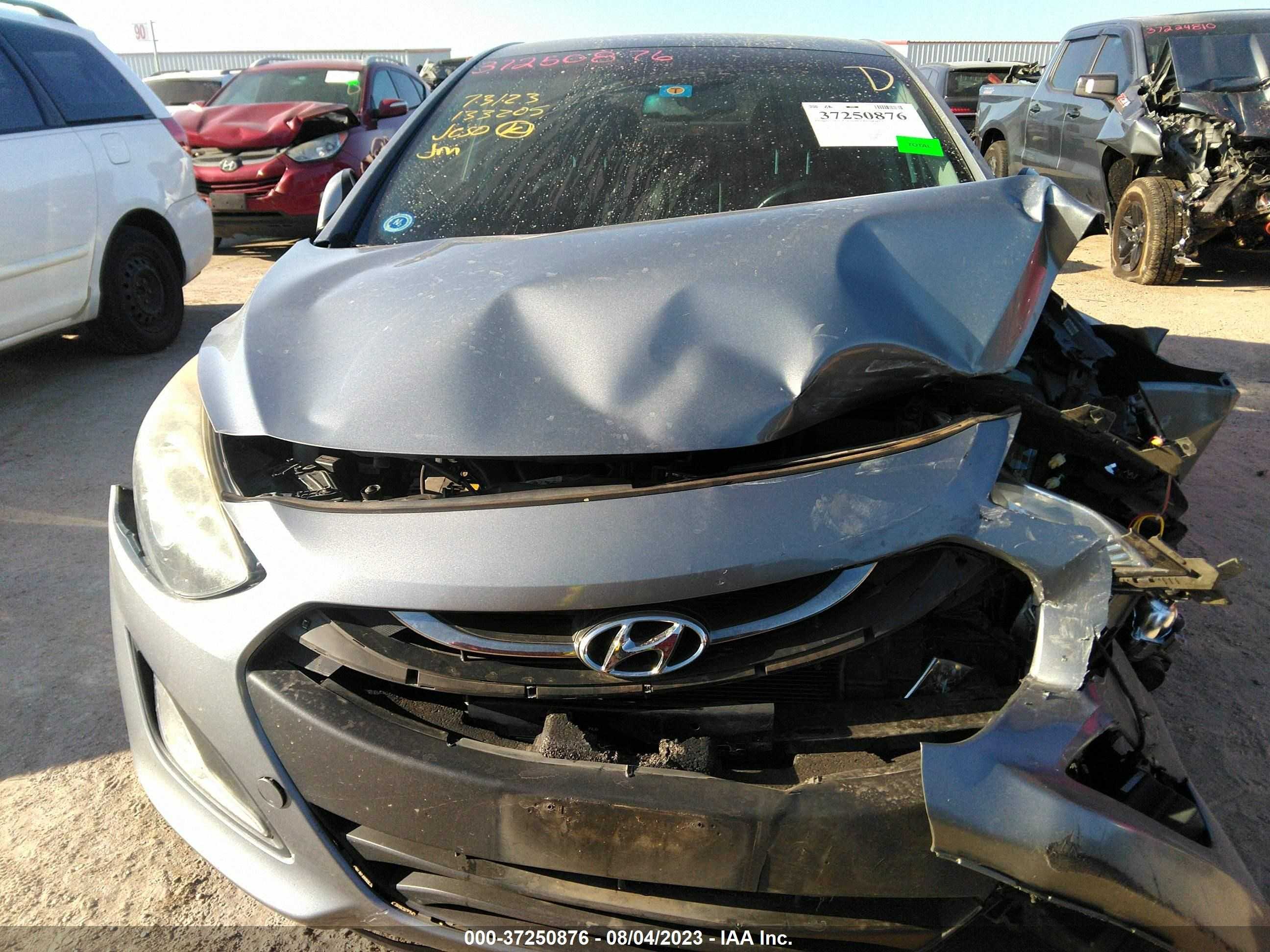 Photo 5 VIN: KMHD35LH9FU246386 - HYUNDAI ELANTRA 