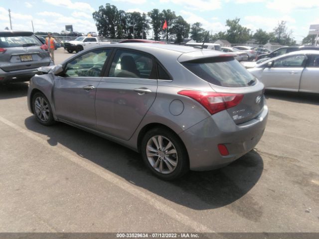 Photo 2 VIN: KMHD35LH9FU247649 - HYUNDAI ELANTRA GT 