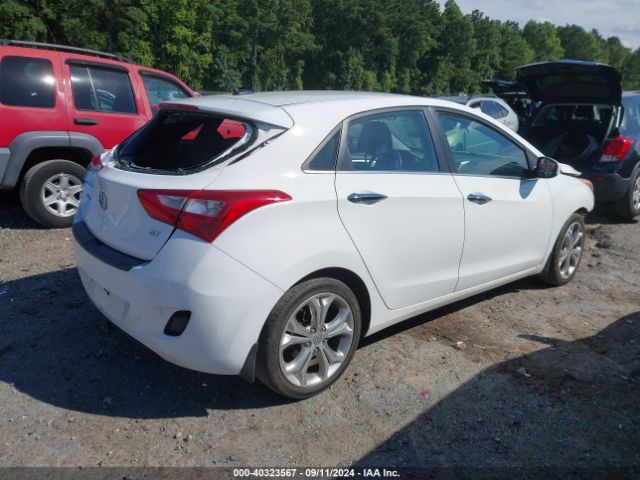 Photo 3 VIN: KMHD35LH9GU274626 - HYUNDAI ELANTRA 