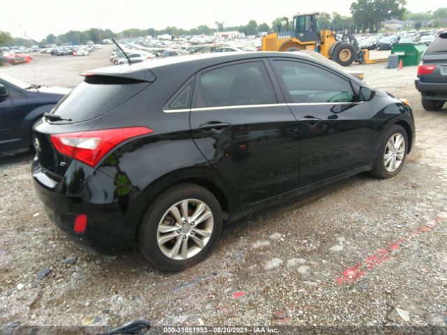 Photo 3 VIN: KMHD35LH9GU291524 - HYUNDAI ELANTRA GT 