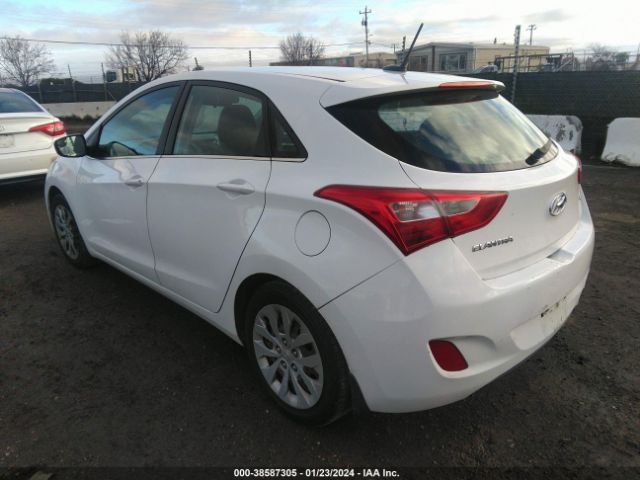 Photo 2 VIN: KMHD35LH9GU303736 - HYUNDAI ELANTRA GT 