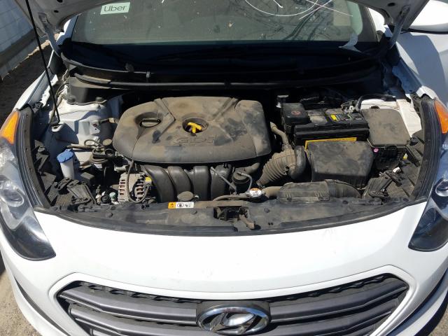 Photo 6 VIN: KMHD35LH9HU377157 - HYUNDAI ELANTRA GT 