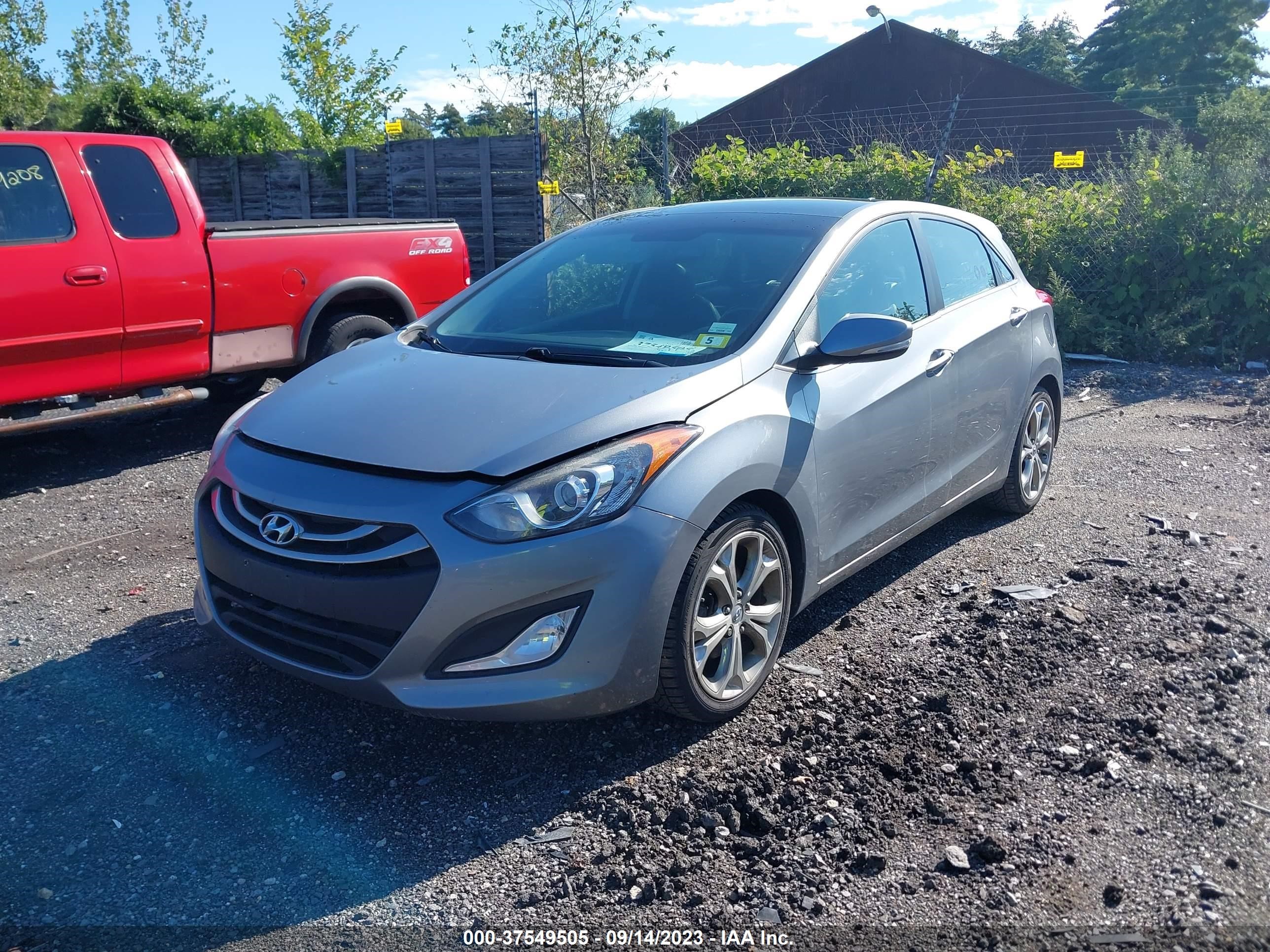 Photo 1 VIN: KMHD35LHXEU185094 - HYUNDAI ELANTRA 