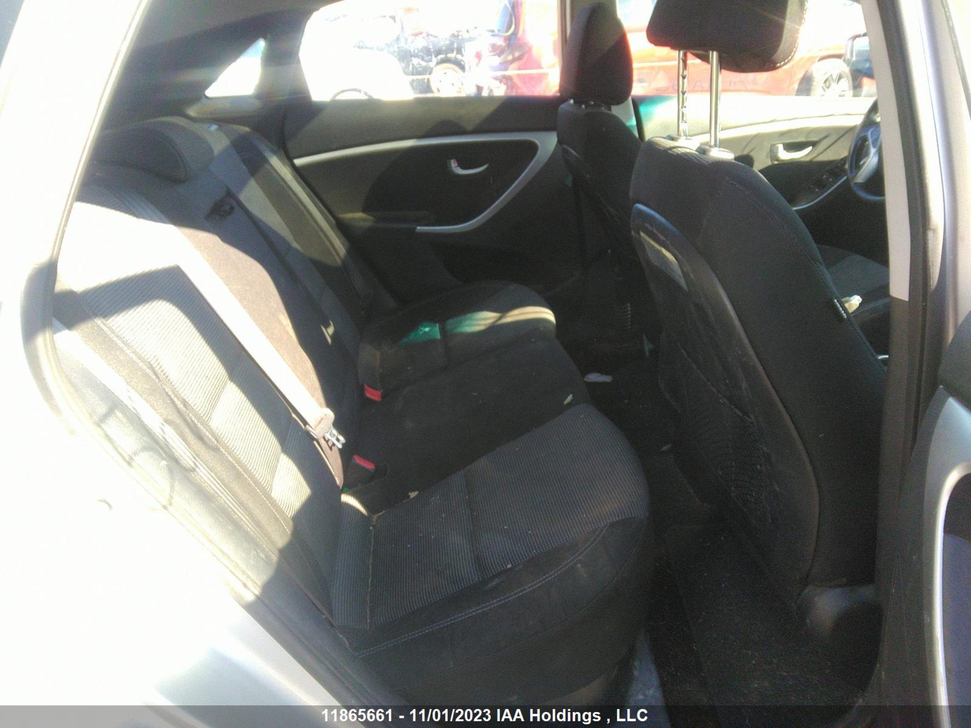 Photo 7 VIN: KMHD35LHXEU185533 - HYUNDAI ELANTRA 