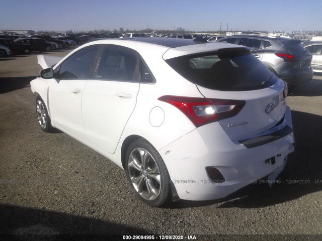 Photo 2 VIN: KMHD35LHXEU209412 - HYUNDAI ELANTRA GT 