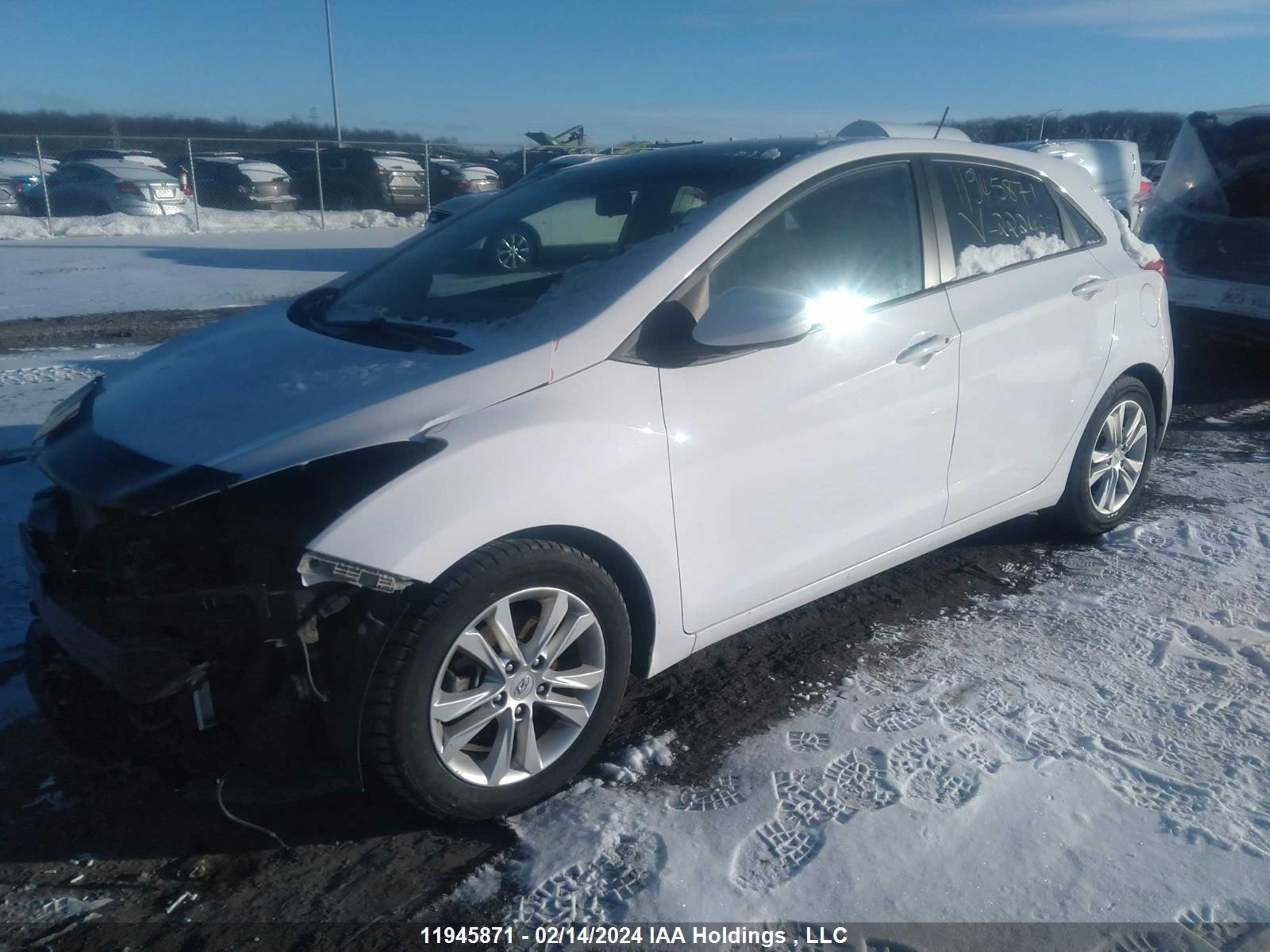 Photo 1 VIN: KMHD35LHXEU222497 - HYUNDAI ELANTRA 