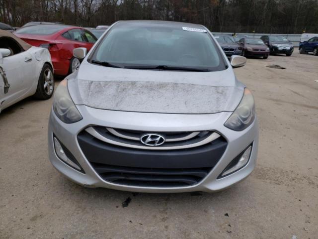 Photo 4 VIN: KMHD35LHXEU223570 - HYUNDAI ELANTRA GT 