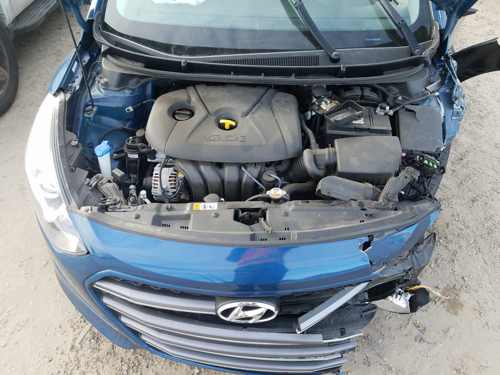 Photo 6 VIN: KMHD35LHXGU273968 - HYUNDAI ELANTRA GT 