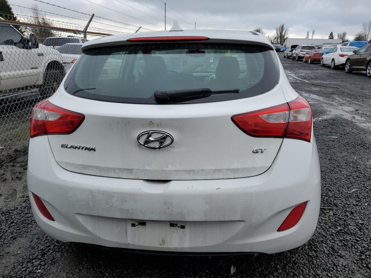 Photo 5 VIN: KMHD35LHXGU298983 - HYUNDAI ELANTRA 