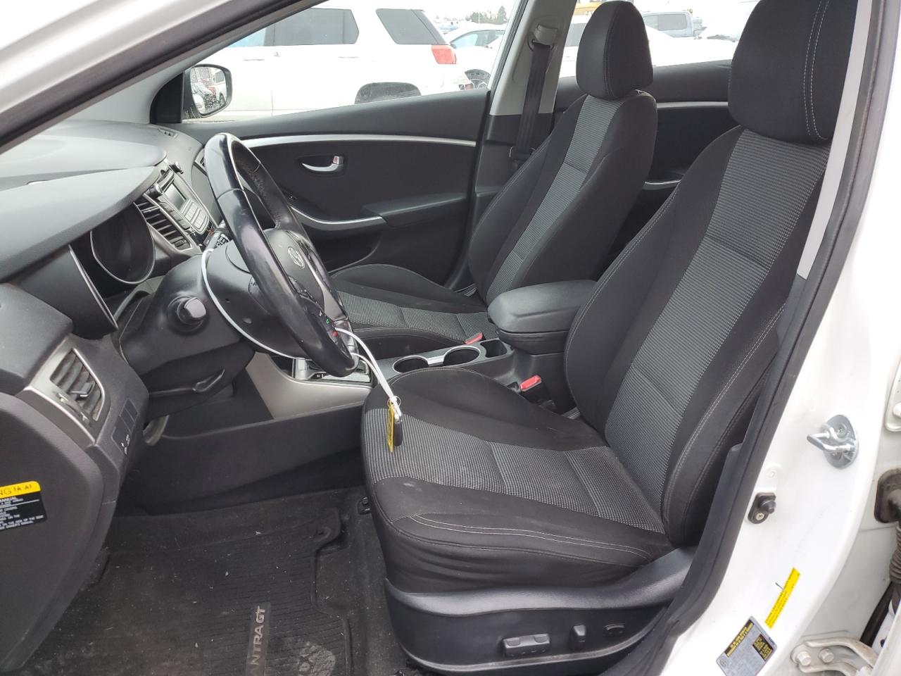 Photo 6 VIN: KMHD35LHXGU298983 - HYUNDAI ELANTRA 