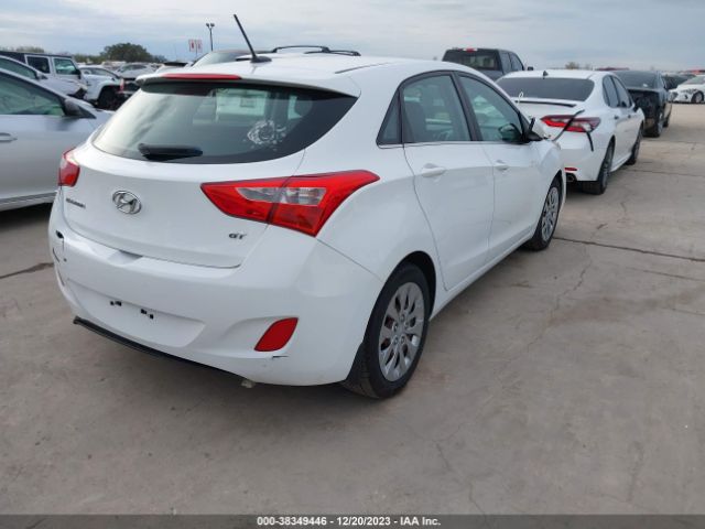 Photo 3 VIN: KMHD35LHXGU303714 - HYUNDAI ELANTRA GT 