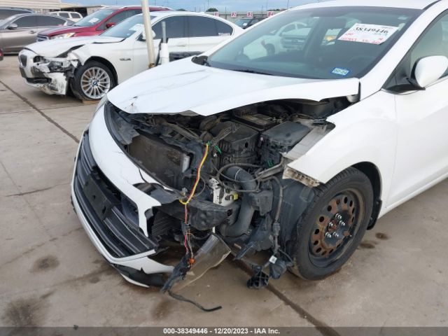 Photo 5 VIN: KMHD35LHXGU303714 - HYUNDAI ELANTRA GT 