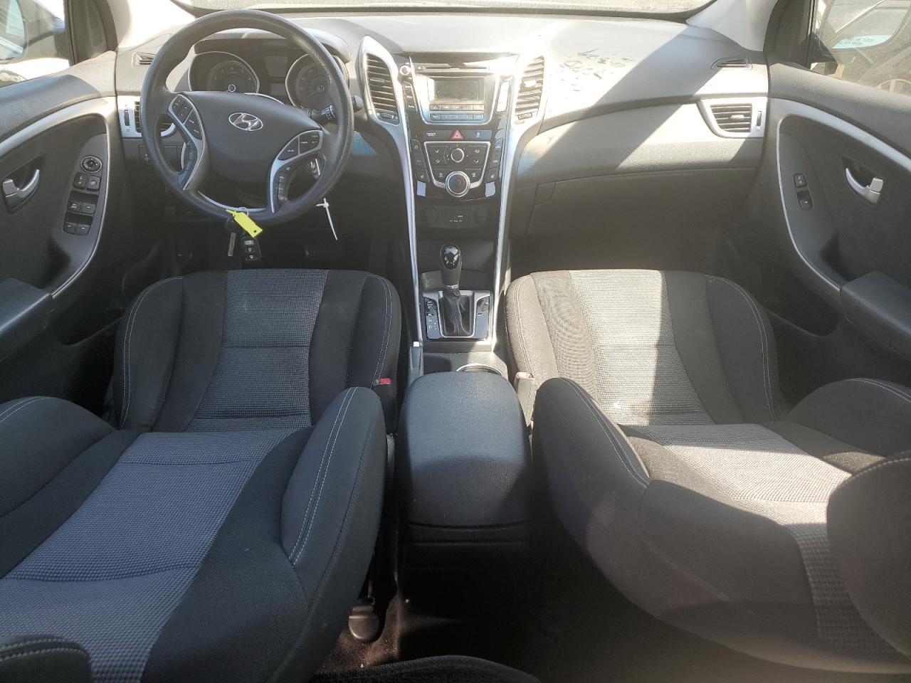 Photo 7 VIN: KMHD35LHXGU321369 - HYUNDAI ELANTRA 