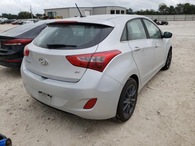 Photo 3 VIN: KMHD35LHXHU361582 - HYUNDAI ELANTRA GT 