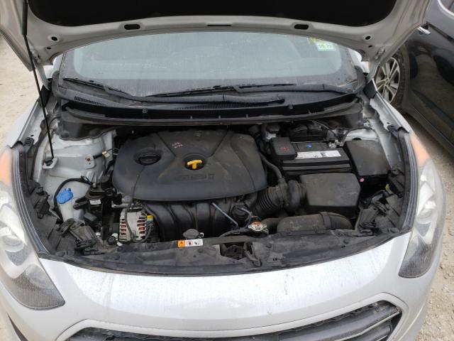 Photo 6 VIN: KMHD35LHXHU361582 - HYUNDAI ELANTRA GT 