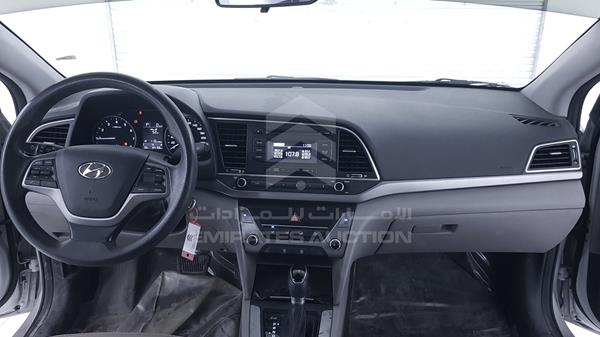 Photo 16 VIN: KMHD741C3HU180720 - HYUNDAI ELANTRA 