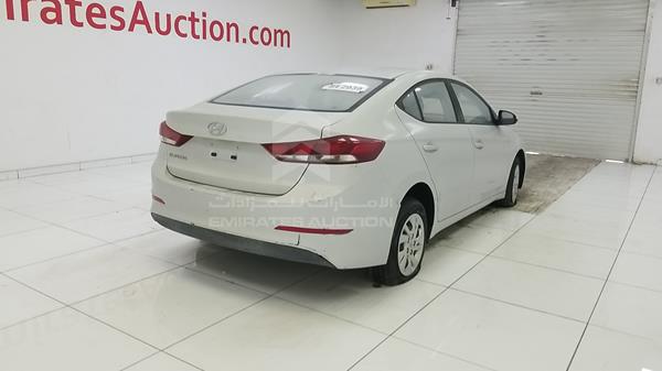 Photo 7 VIN: KMHD741C6GU075961 - HYUNDAI ELANTRA 