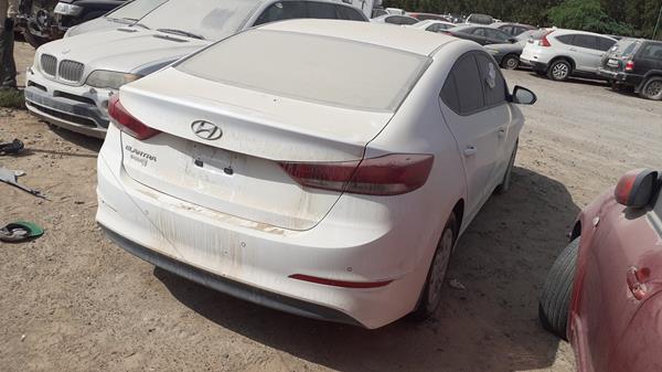 Photo 7 VIN: KMHD741C9HU204387 - HYUNDAI ELANTRA 