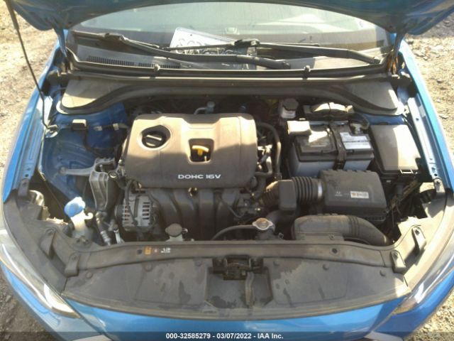 Photo 9 VIN: KMHD74LF0HU064026 - HYUNDAI ELANTRA 