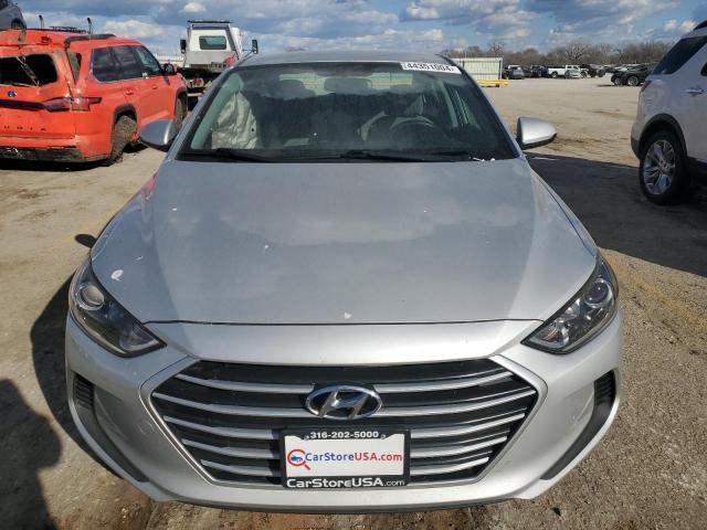 Photo 4 VIN: KMHD74LF0HU070960 - HYUNDAI ELANTRA 