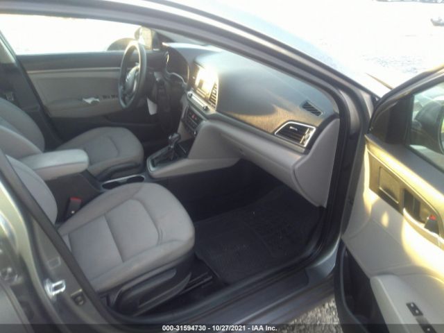 Photo 4 VIN: KMHD74LF0HU074880 - HYUNDAI ELANTRA 