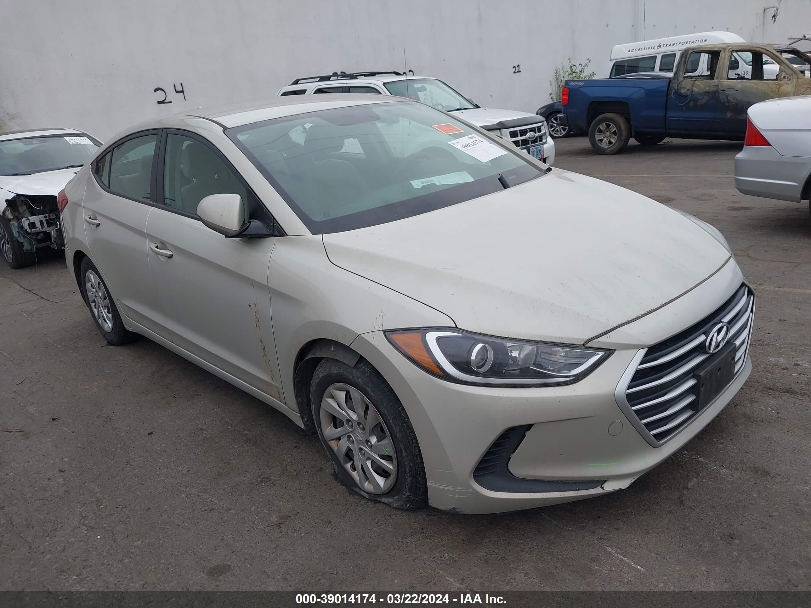 Photo 0 VIN: KMHD74LF0HU083692 - HYUNDAI ELANTRA 