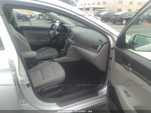 Photo 4 VIN: KMHD74LF0HU085135 - HYUNDAI ELANTRA 