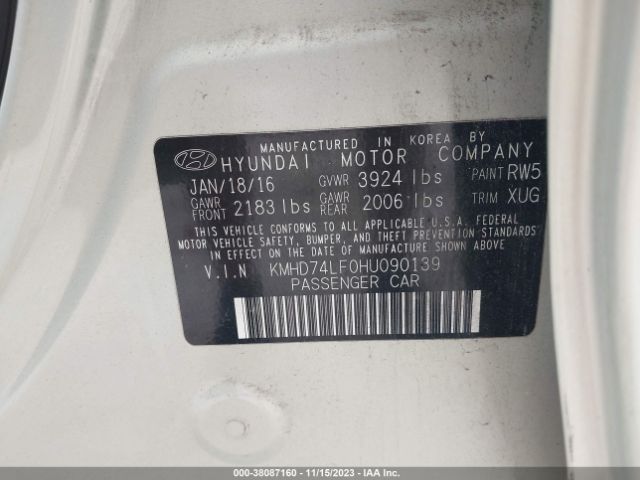 Photo 8 VIN: KMHD74LF0HU090139 - HYUNDAI ELANTRA 