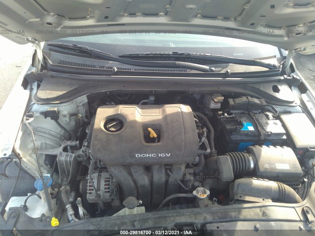 Photo 9 VIN: KMHD74LF0HU122183 - HYUNDAI ELANTRA 