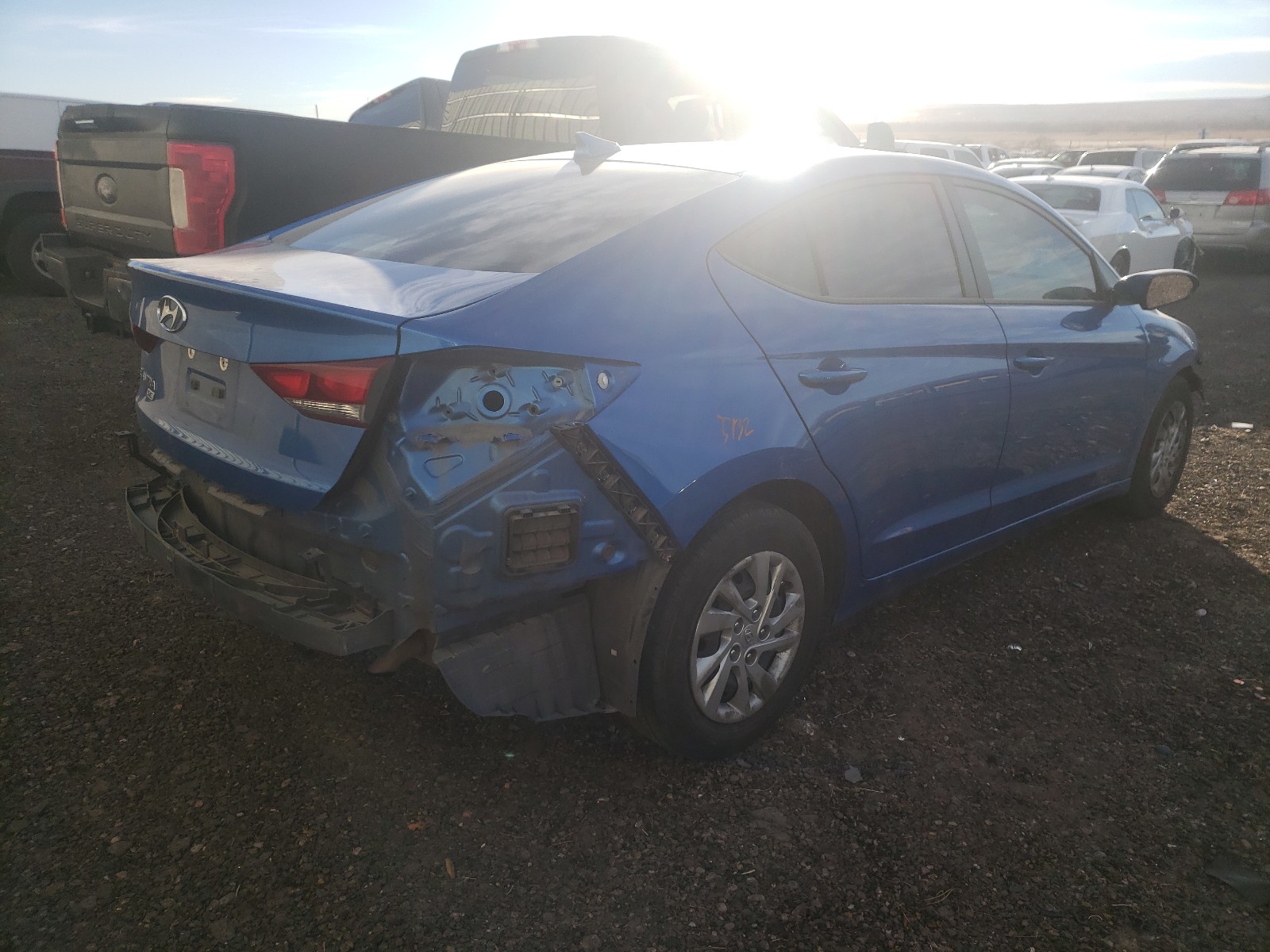 Photo 3 VIN: KMHD74LF0HU329754 - HYUNDAI ELANTRA SE 