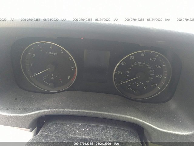 Photo 6 VIN: KMHD74LF0HU391784 - HYUNDAI ELANTRA 