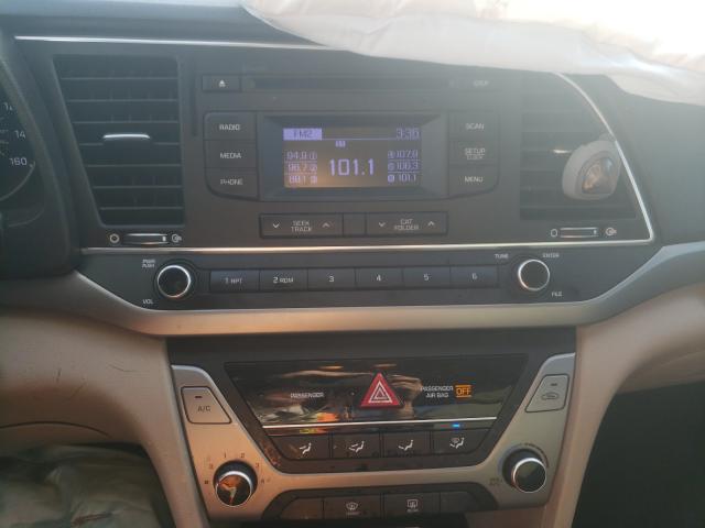 Photo 8 VIN: KMHD74LF0HU398850 - HYUNDAI ELANTRA SE 